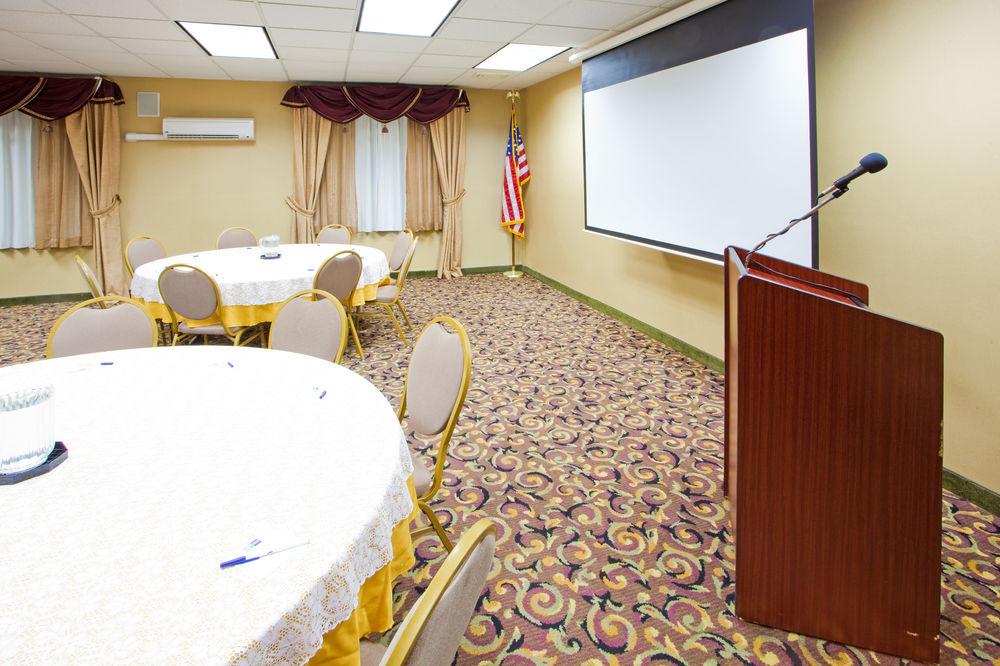 Holiday Inn Express Prince Frederick By Ihg Dış mekan fotoğraf