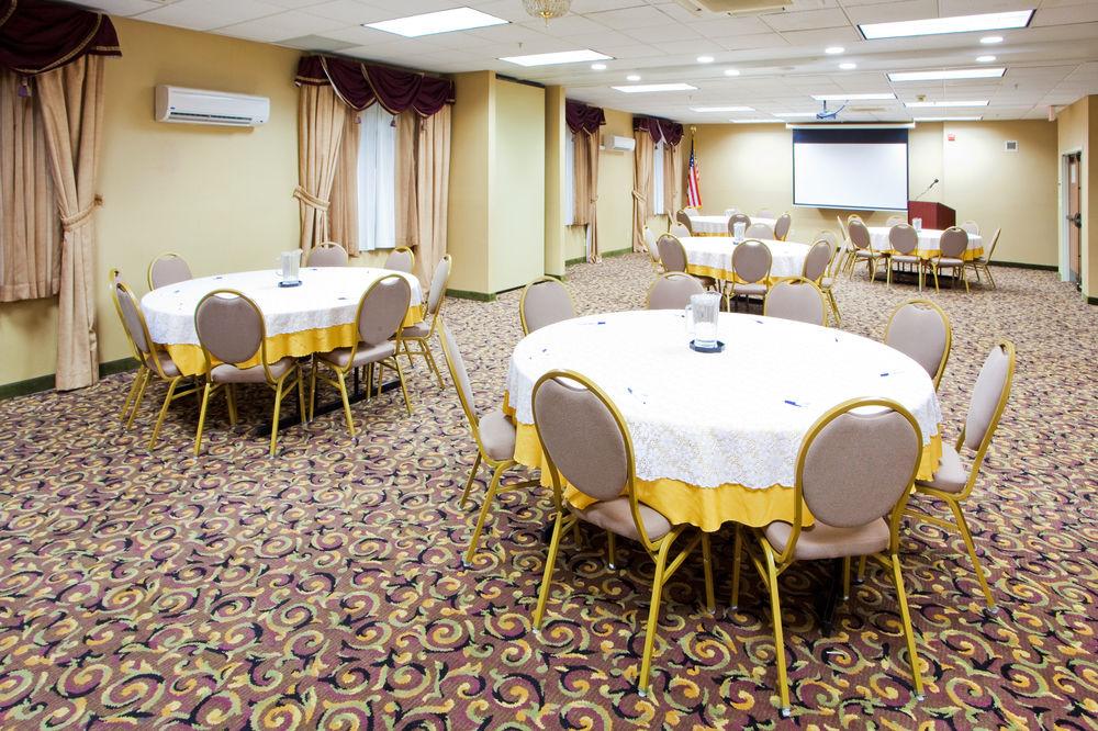Holiday Inn Express Prince Frederick By Ihg Dış mekan fotoğraf