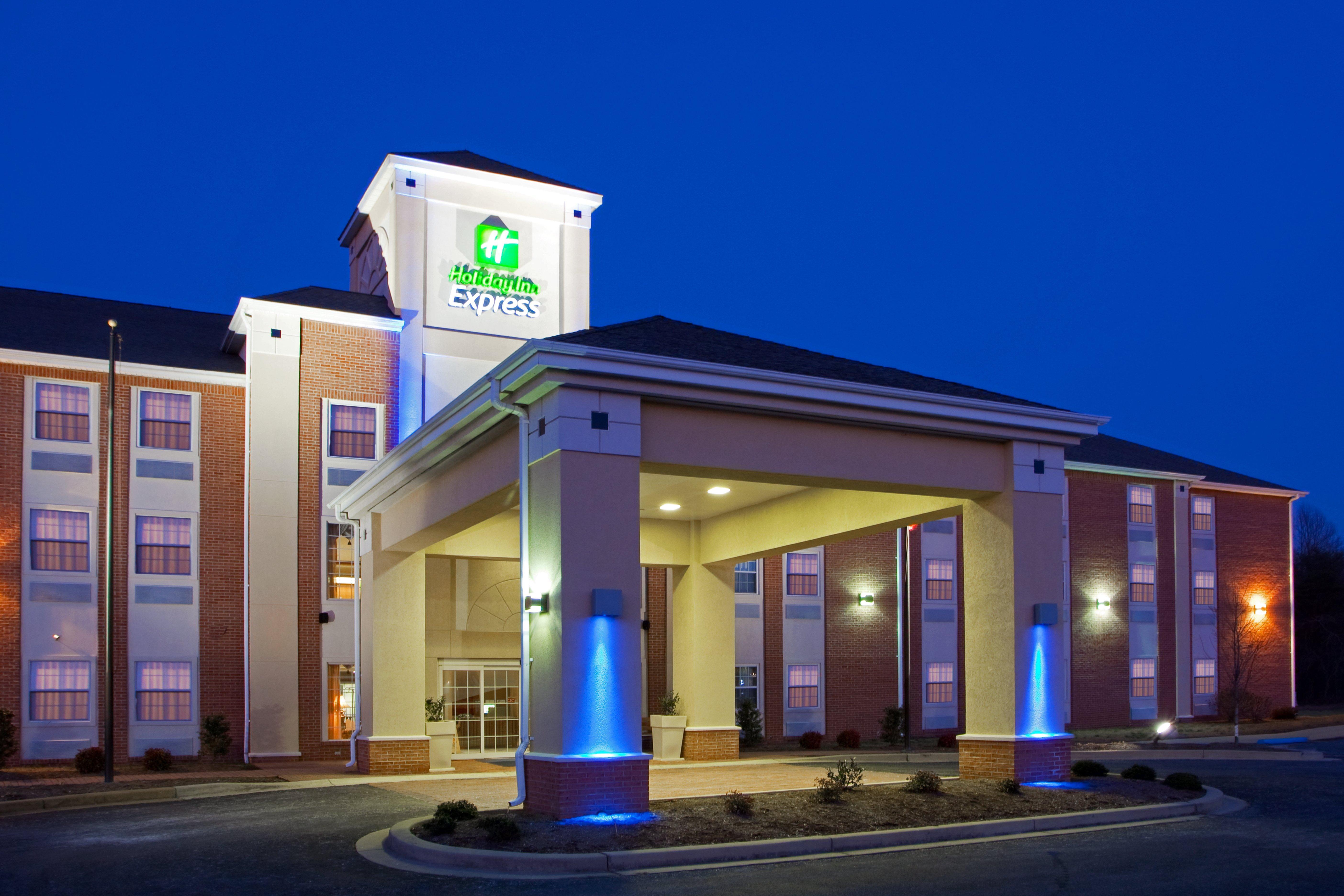 Holiday Inn Express Prince Frederick By Ihg Dış mekan fotoğraf
