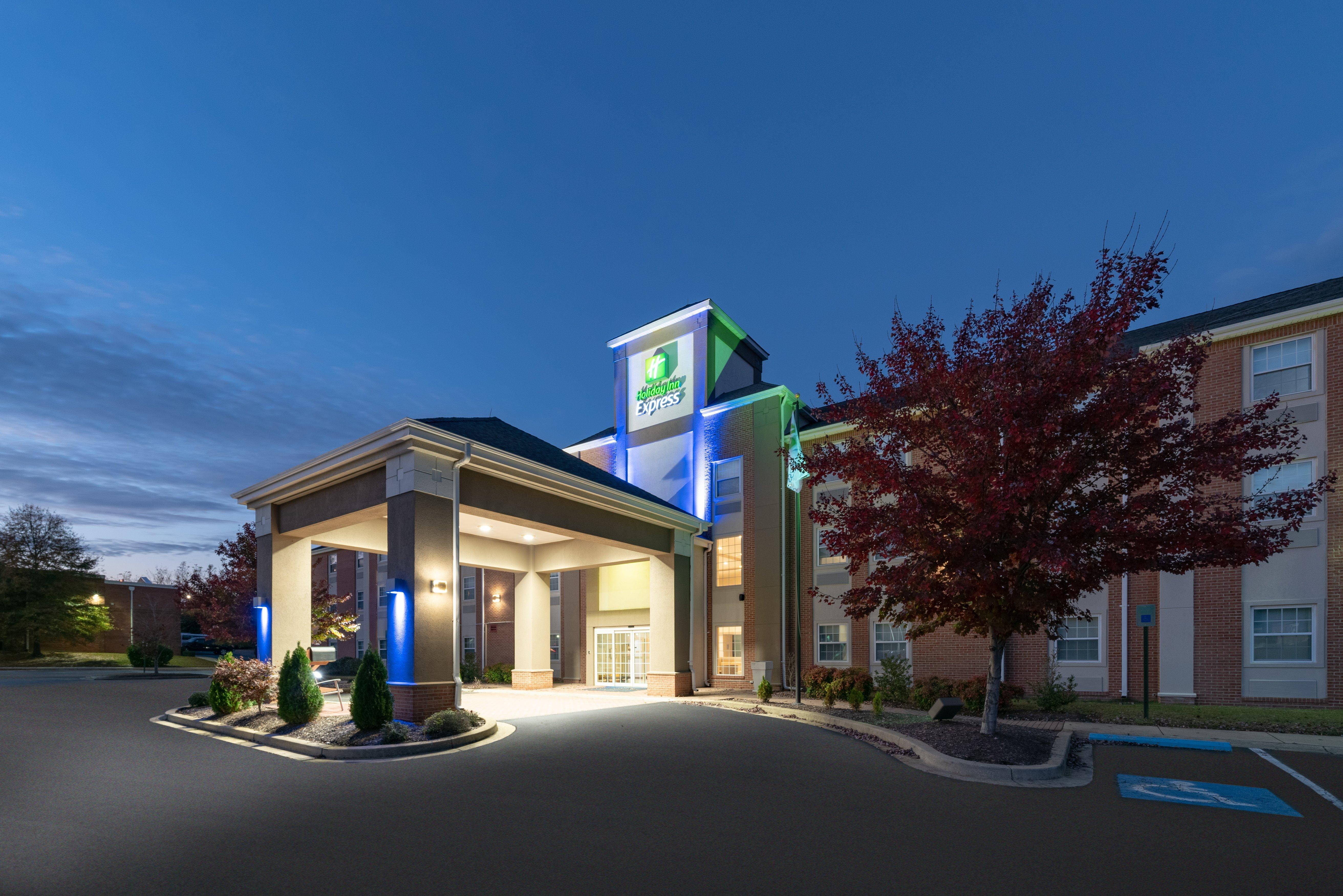 Holiday Inn Express Prince Frederick By Ihg Dış mekan fotoğraf