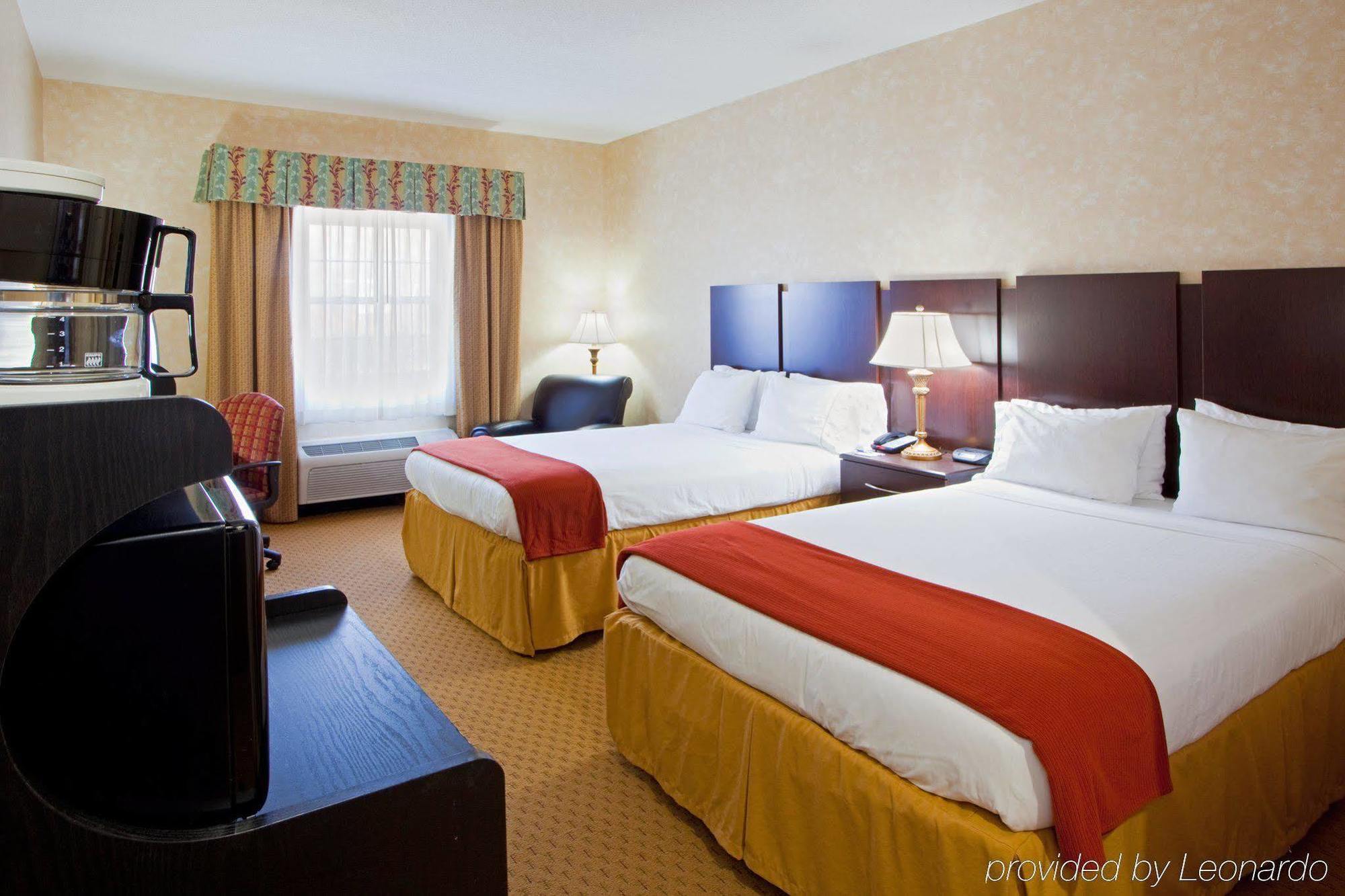 Holiday Inn Express Prince Frederick By Ihg Oda fotoğraf